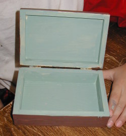 mikah_box_inside