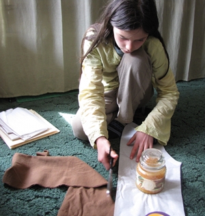 naomi-cutting-out-pants naomi-cutting-out-pants